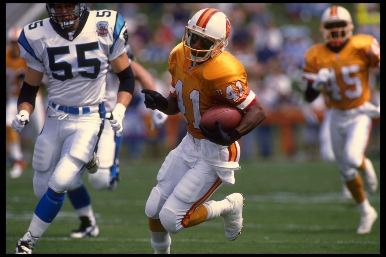 Bobby Joe Edmonds Buccaneers