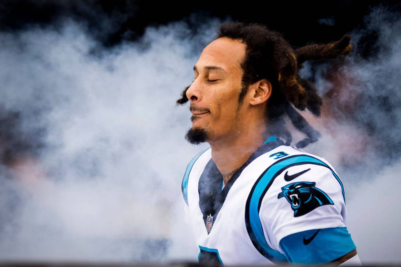 SPORTS-FBN-PANTERS-ANDERSON-CARDINALS-CH