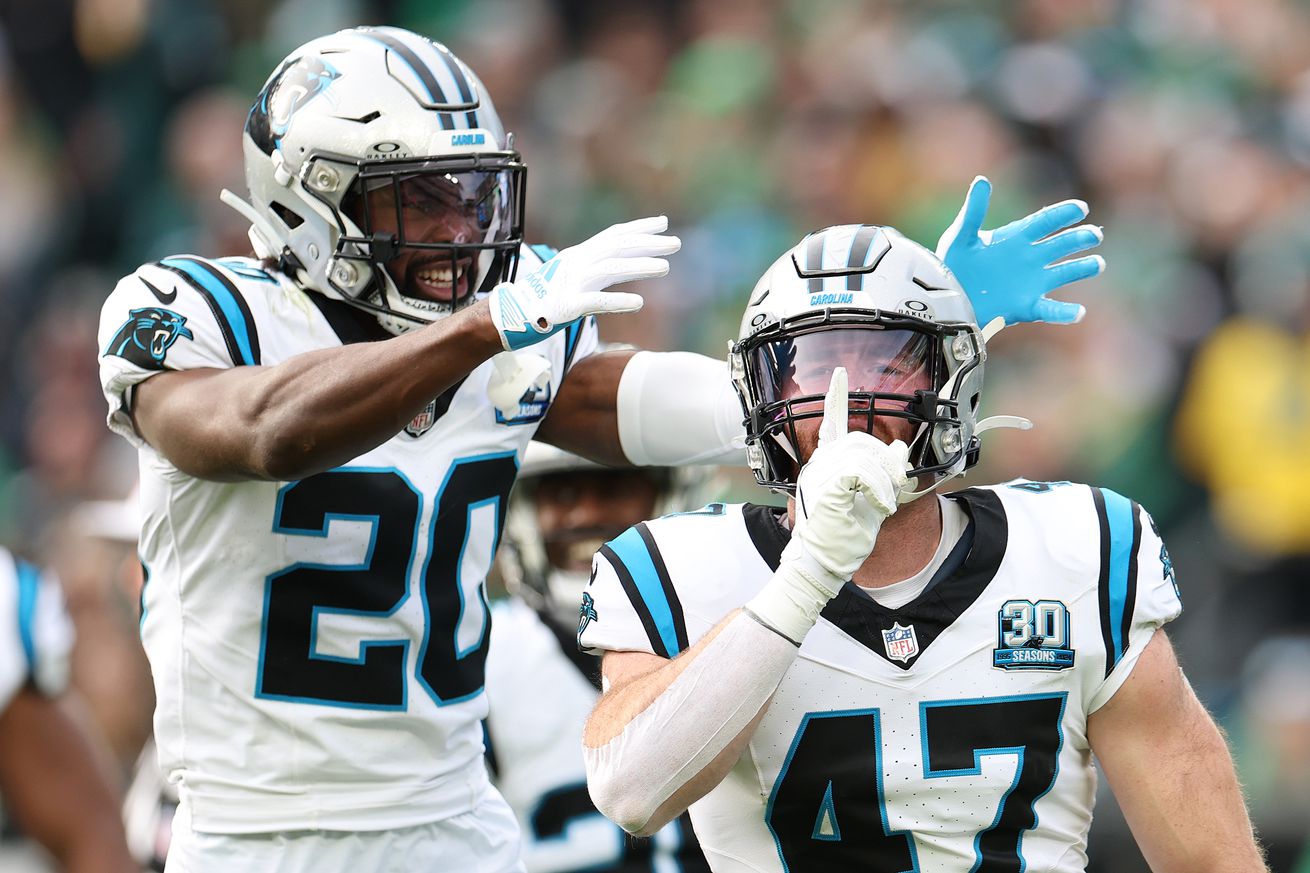 Carolina Panthers v Philadelphia Eagles