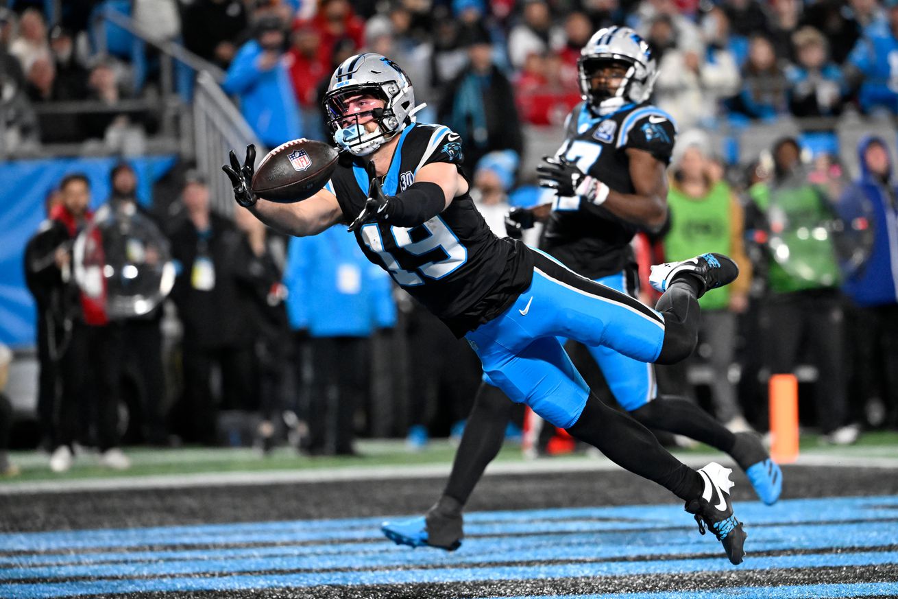 NFL: Tampa Bay Buccaneers at Carolina Panthers