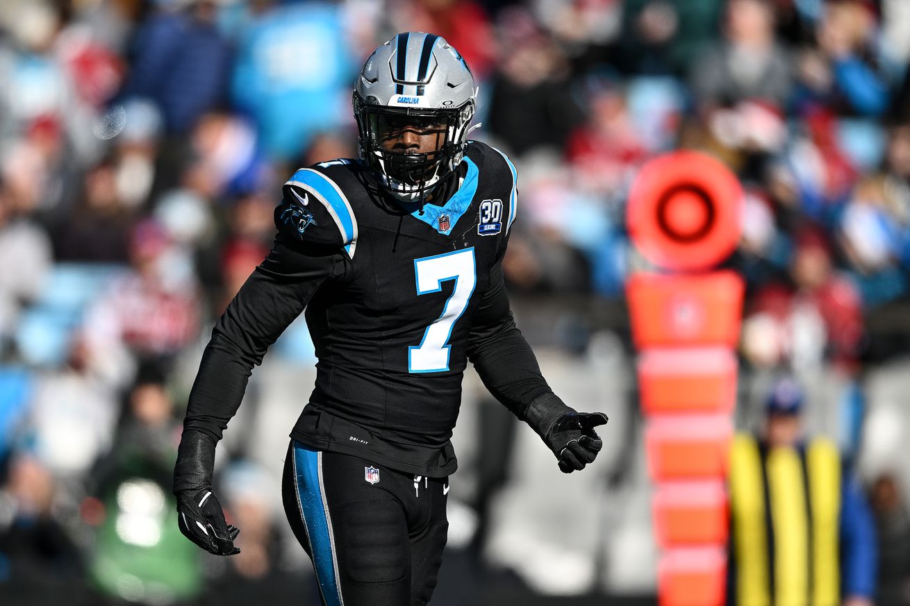 Arizona Cardinals v Carolina Panthers