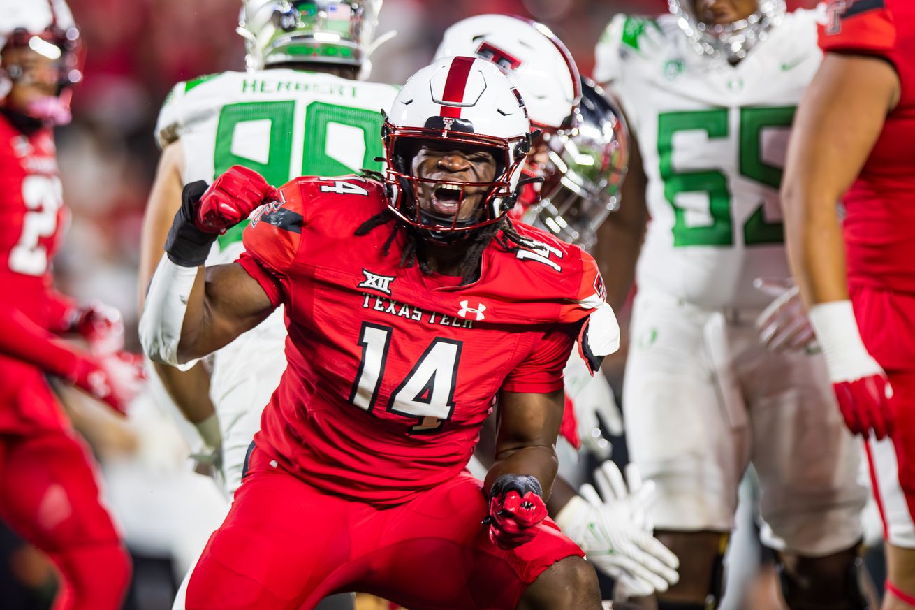 Oregon v Texas Tech