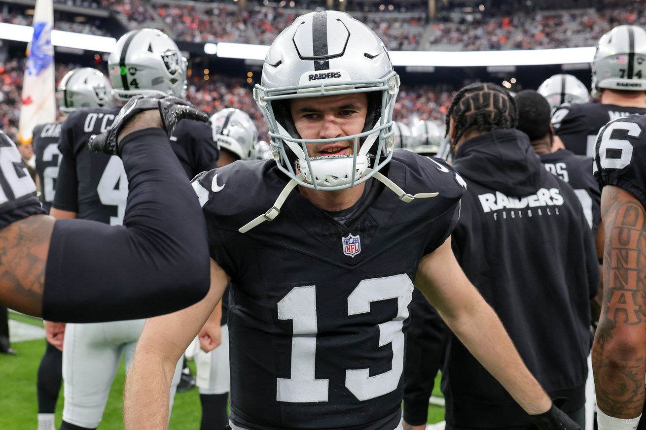 Denver Broncos v Las Vegas Raiders