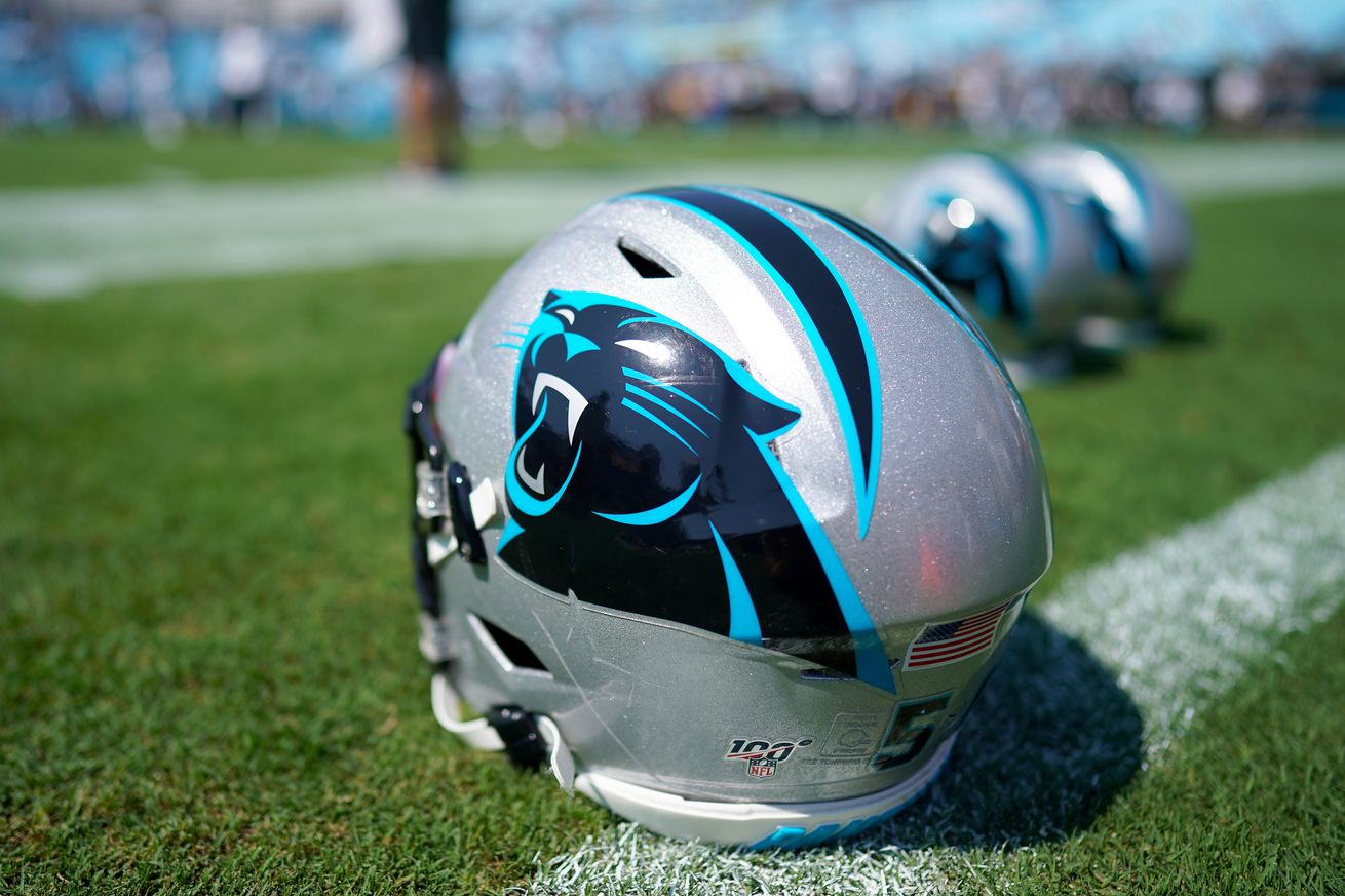 Los Angeles Rams v Carolina Panthers