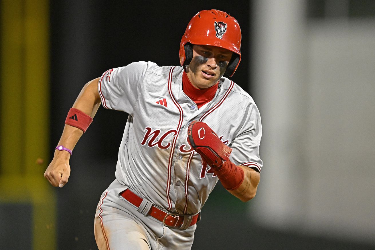 COLLEGE BASEBALL: MAY 02 NC State at Miami