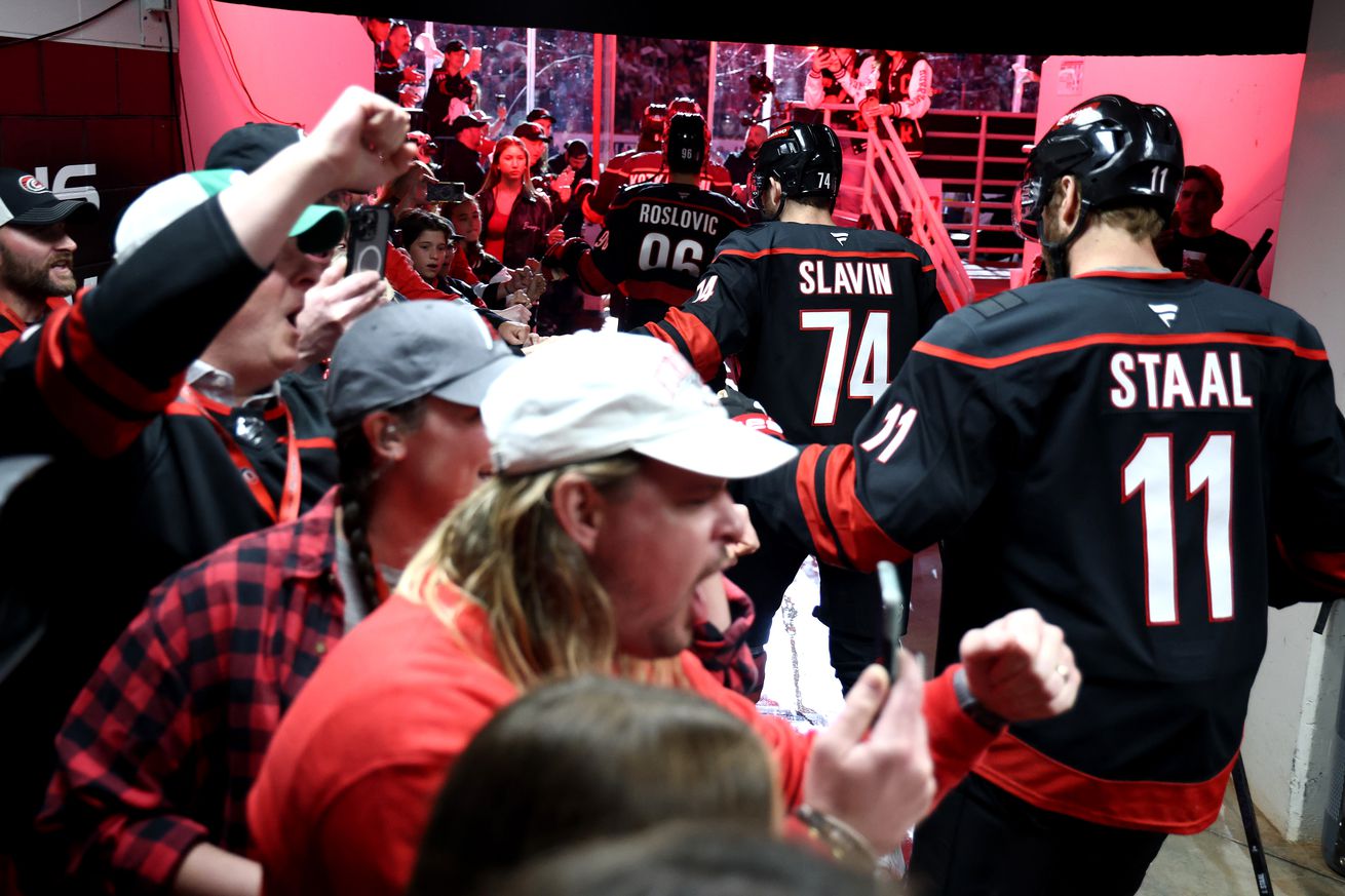 Washington Capitals v Carolina Hurricanes - Game Three