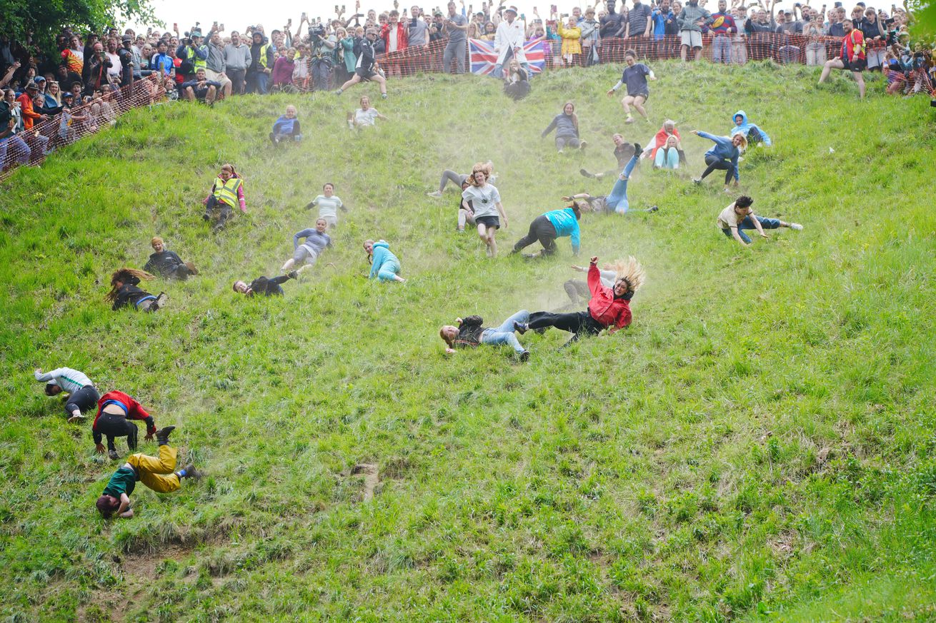 Cheese rolling 2025