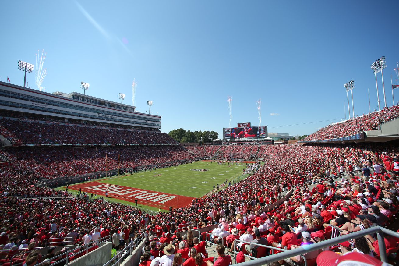 COLLEGE FOOTBALL: SEP 16 VMI at NC State