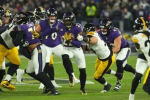 steelers trade alex highsmith