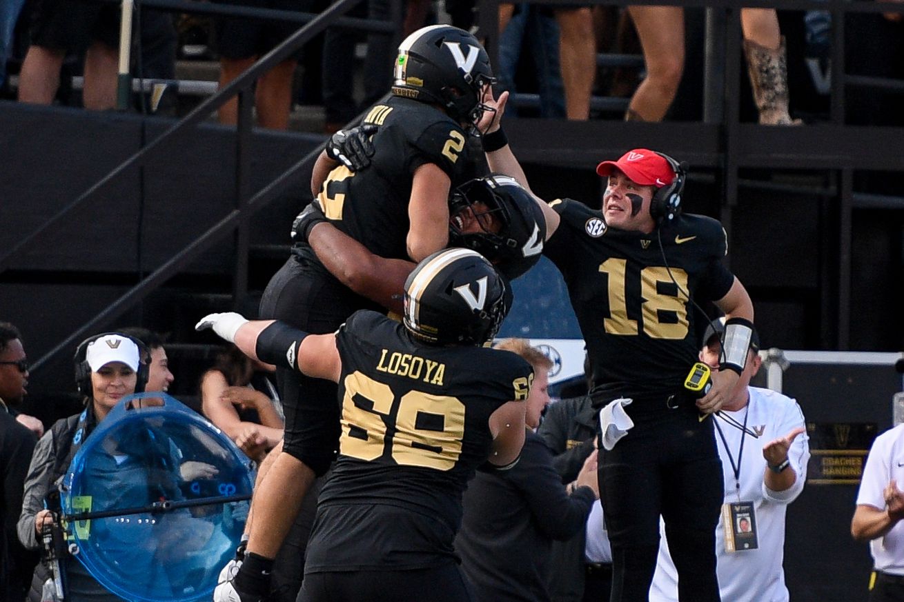 NCAA Football: Texas at Vanderbilt